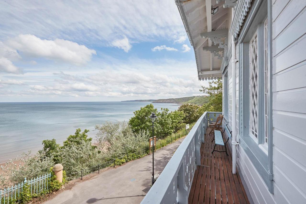 The Spa Chalet Scarborough Hot Tub, Pool, Gym, Beach Location Eksteriør bilde