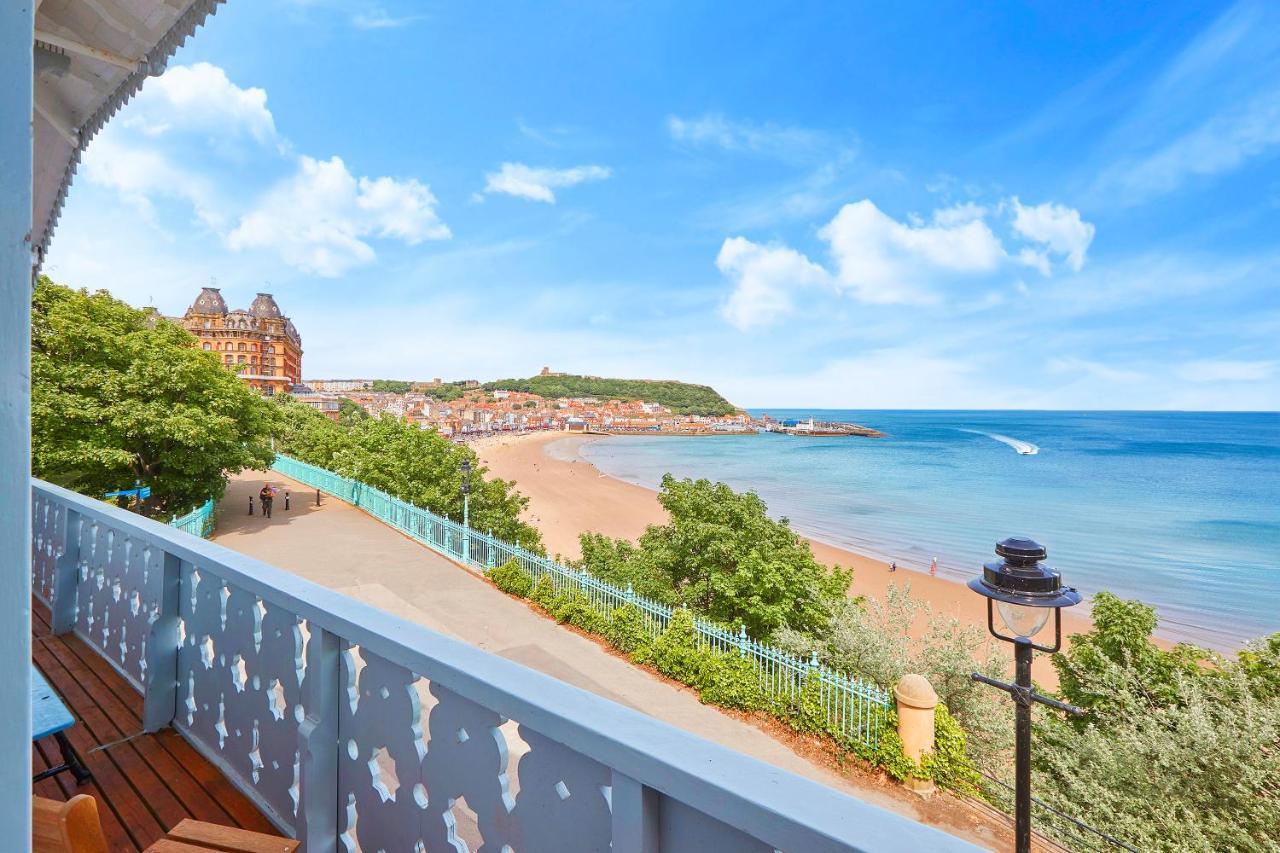 The Spa Chalet Scarborough Hot Tub, Pool, Gym, Beach Location Eksteriør bilde